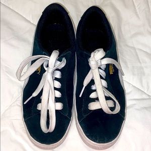 Puma Suedes (kids 3.5c)